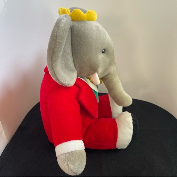 Gund Babar the Elephant Plush 1988 Macy’s 14” Red Suit Vintage Xmas - Picture 4 of 10